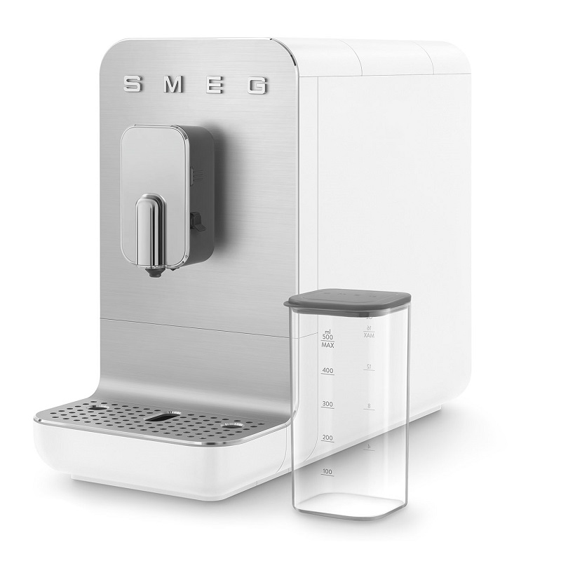 SMEG BCC13WHMEU Automatic Coffee Machine With a Milk System (White Matte)